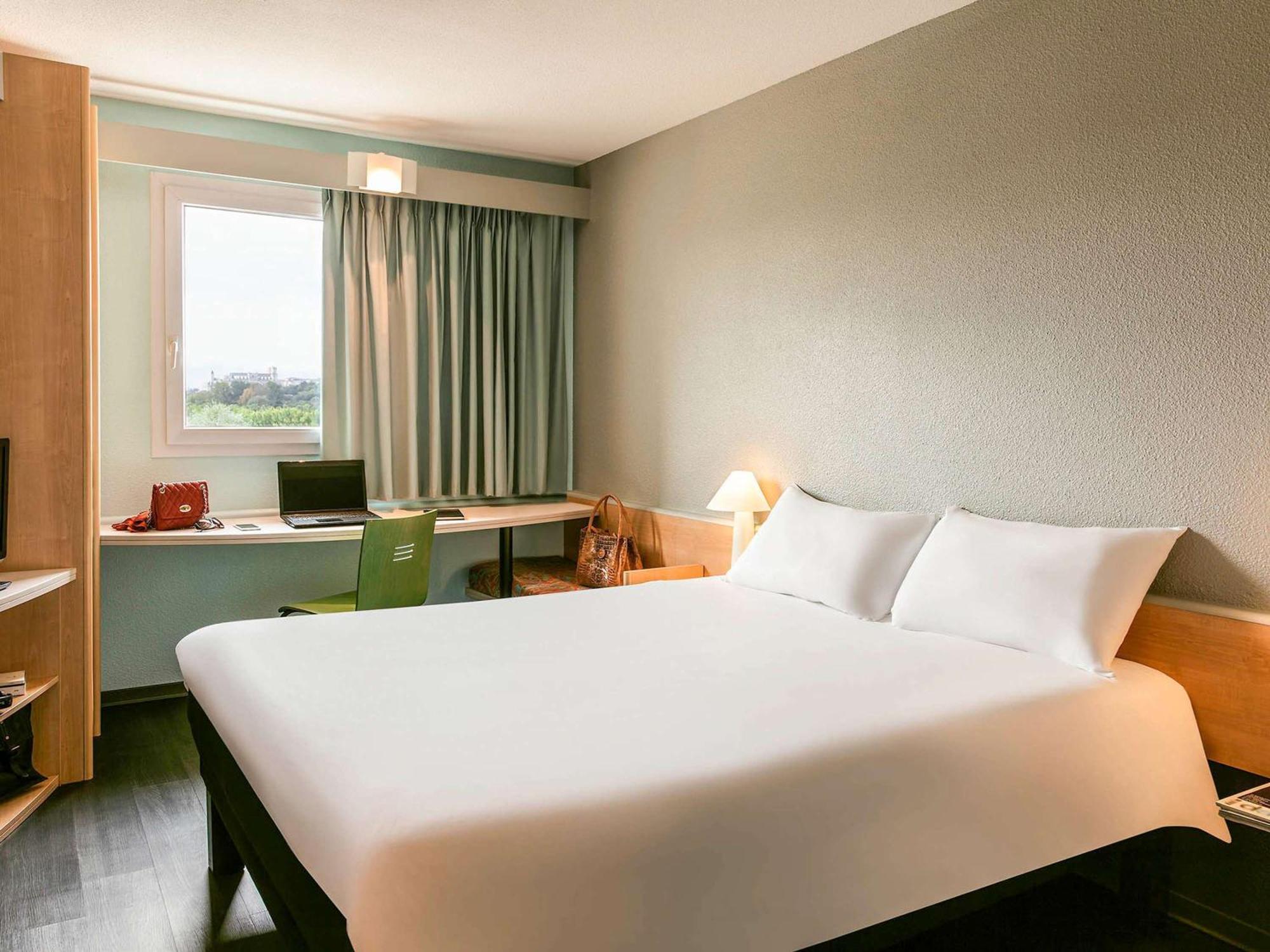 Ibis Auch Hotell Eksteriør bilde