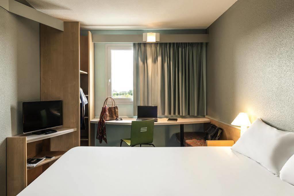 Ibis Auch Hotell Eksteriør bilde